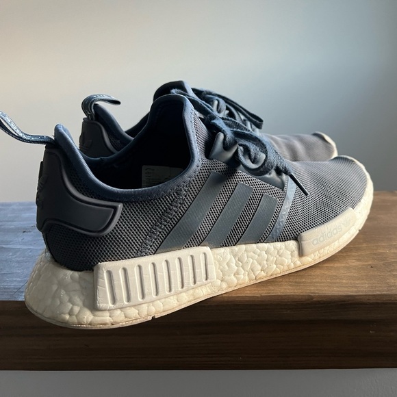 ADIDAS WOMEN'S NMD_R1 W - Picture 2 of 8